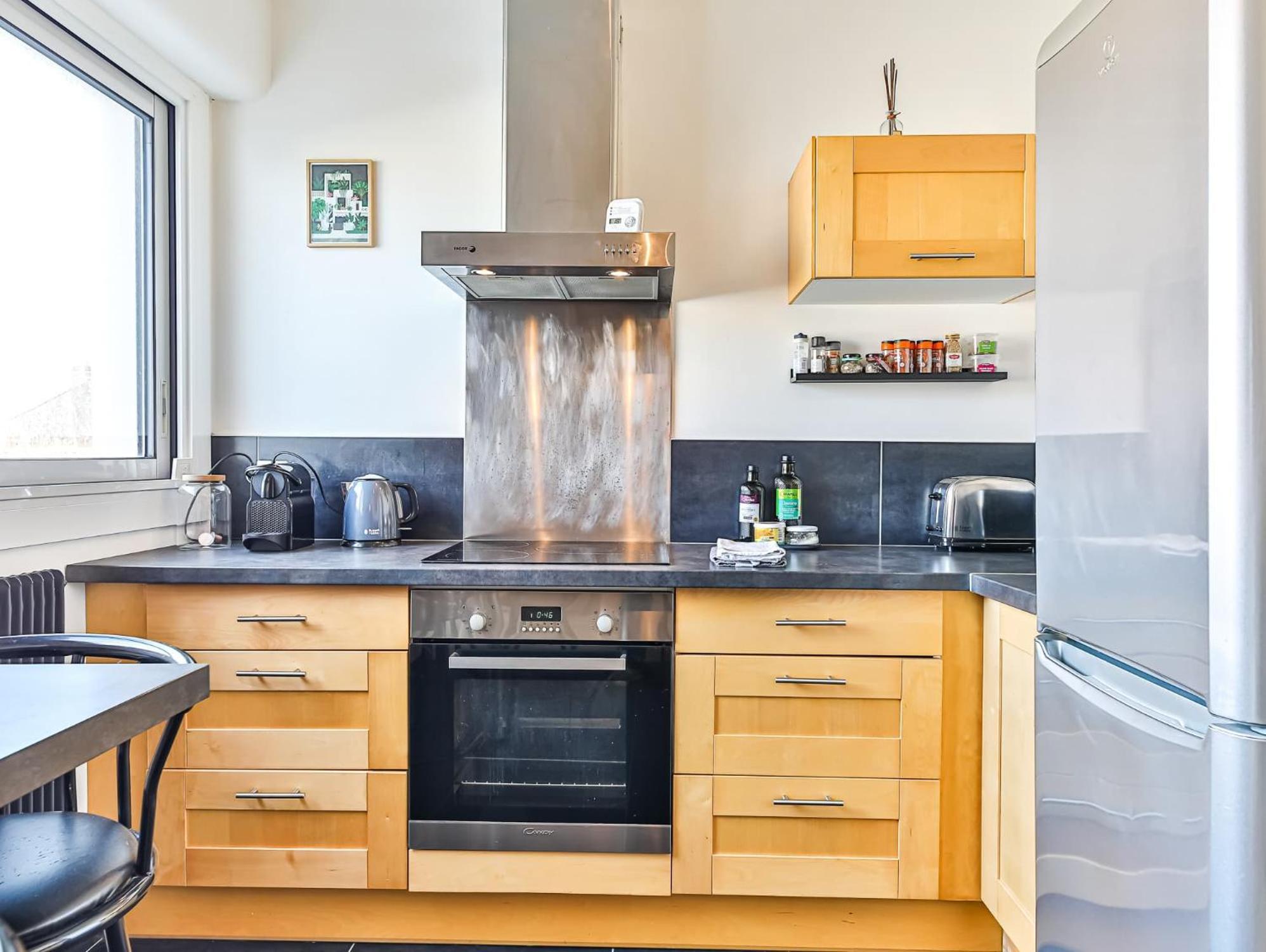 Appartement Cocooning Proche Centre Ville Et Gare 莱萨布勒-多洛讷 外观 照片