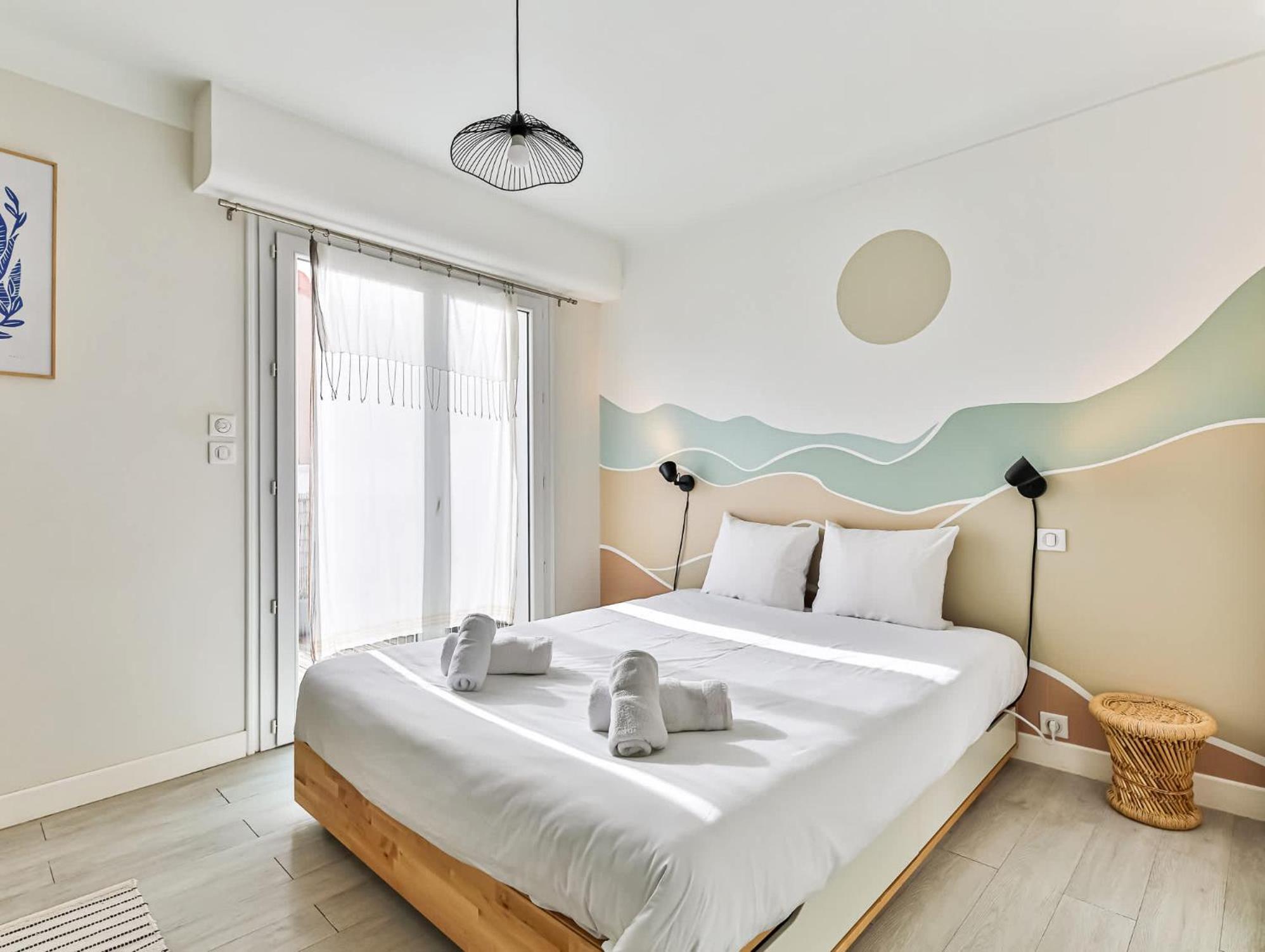 Appartement Cocooning Proche Centre Ville Et Gare 莱萨布勒-多洛讷 外观 照片